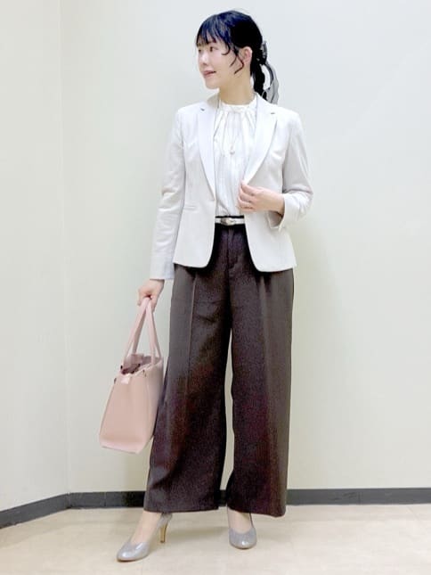  beni_gingerさんの「Reflect｜【セットアップ可】ストライプ柄ジャカードブラウス」を使ったコーディネート