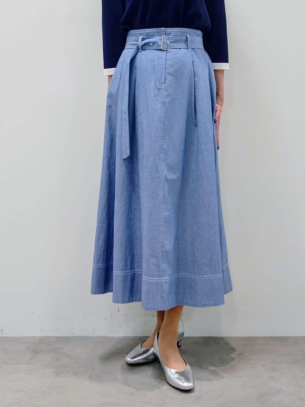 yoshiさんの「Reflect｜【アンサンブル可】バイカラーカーディガン」を使ったコーディネート