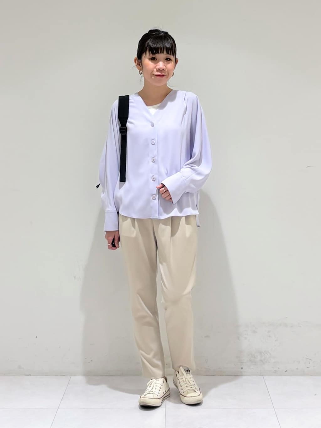 tsuyuさんの「INDIVI｜【超軽量／大人カジュアル】収納力◎！ギャザーフォルムリュック」を使ったコーディネート