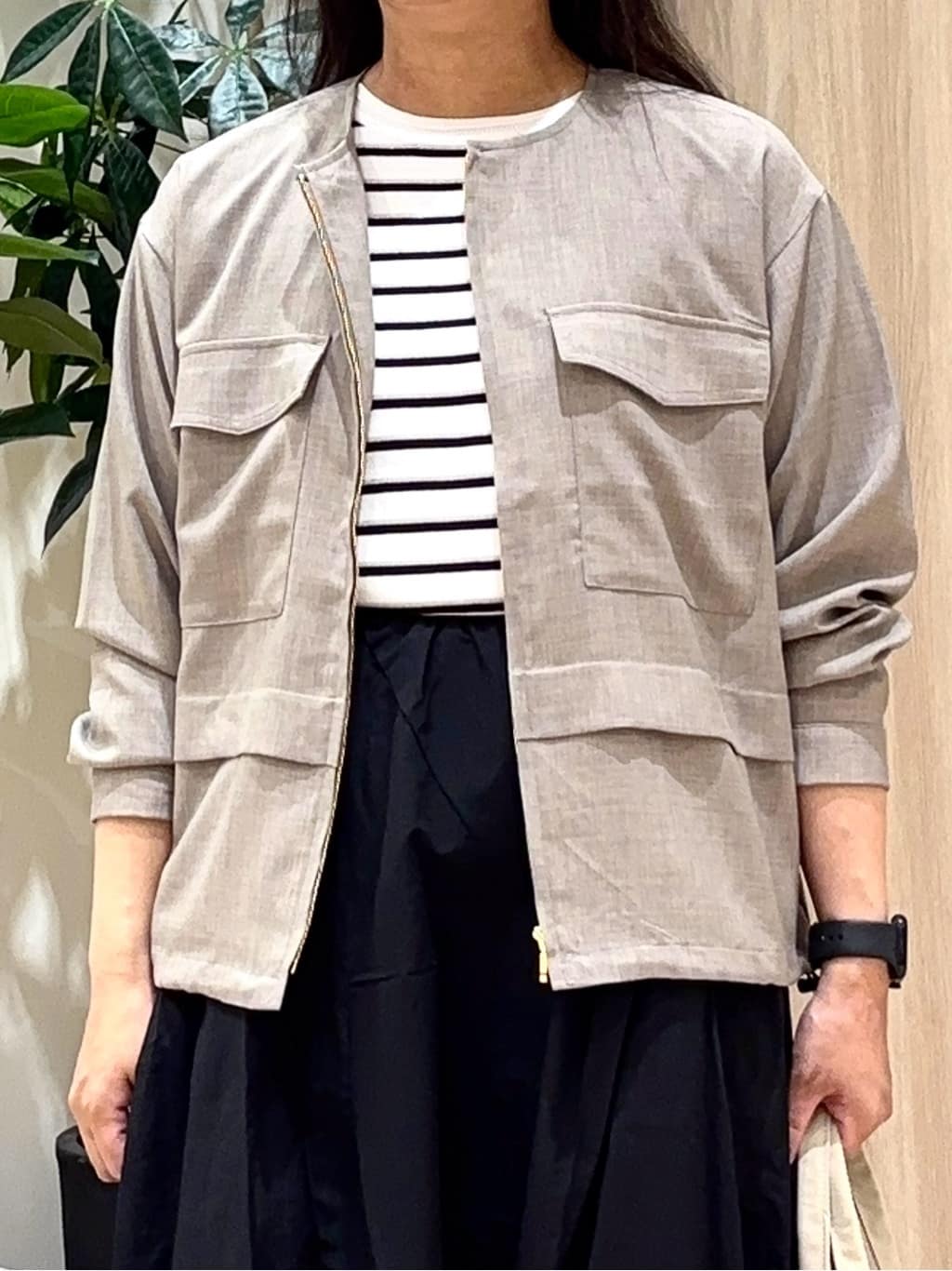 miraiさんの「grove｜【貴島明日香さん着用・洗える】麻調ノーカラーブルゾン」を使ったコーディネート