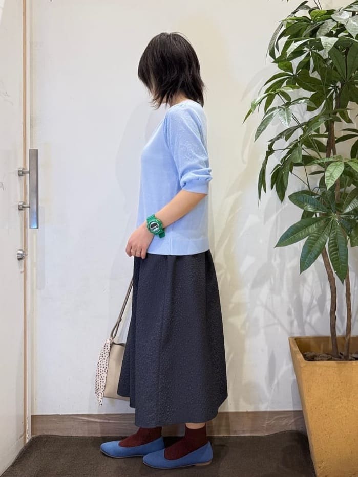 misakiさんの「SHOO･LA･RUE｜【洗濯機可/S-LL】シンプルだけど華やか レースの5分袖ニット」を使ったコーディネート