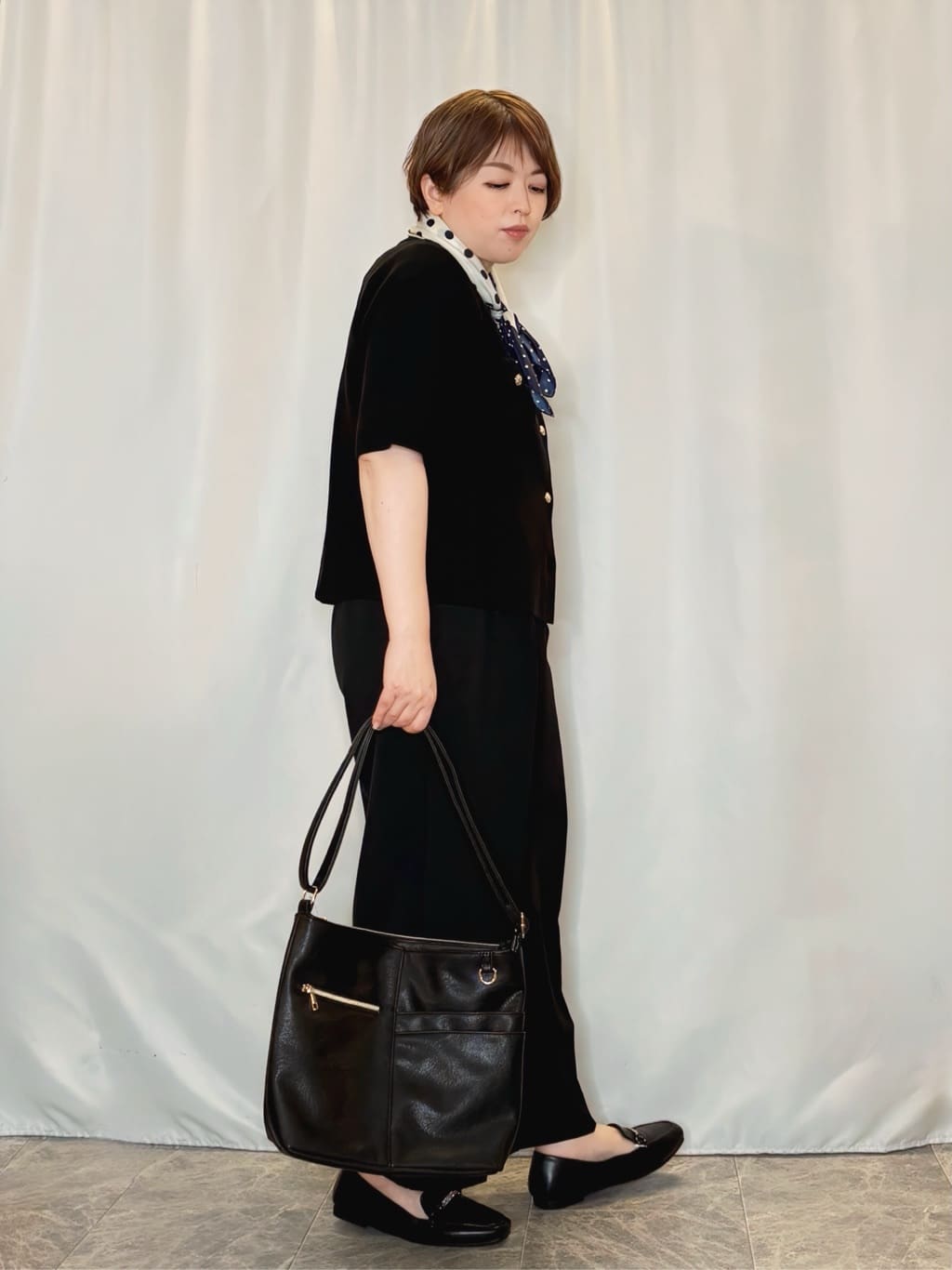 たみさんの「SHOO･LA･RUE｜【高レビュー/着丈選べる/S-LL/洗濯機可】楽ちん&times;きれい見え ストレッチワイドパンツ」を使ったコーディネート