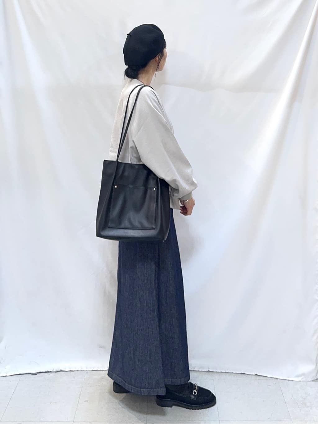 𝐇𝐢𝐫𝐨𝐦𝐢さんの「SHOO･LA･RUE｜【洗濯機可/S-LL】さらっと快適　麻調ゆるリブブルゾン」を使ったコーディネート