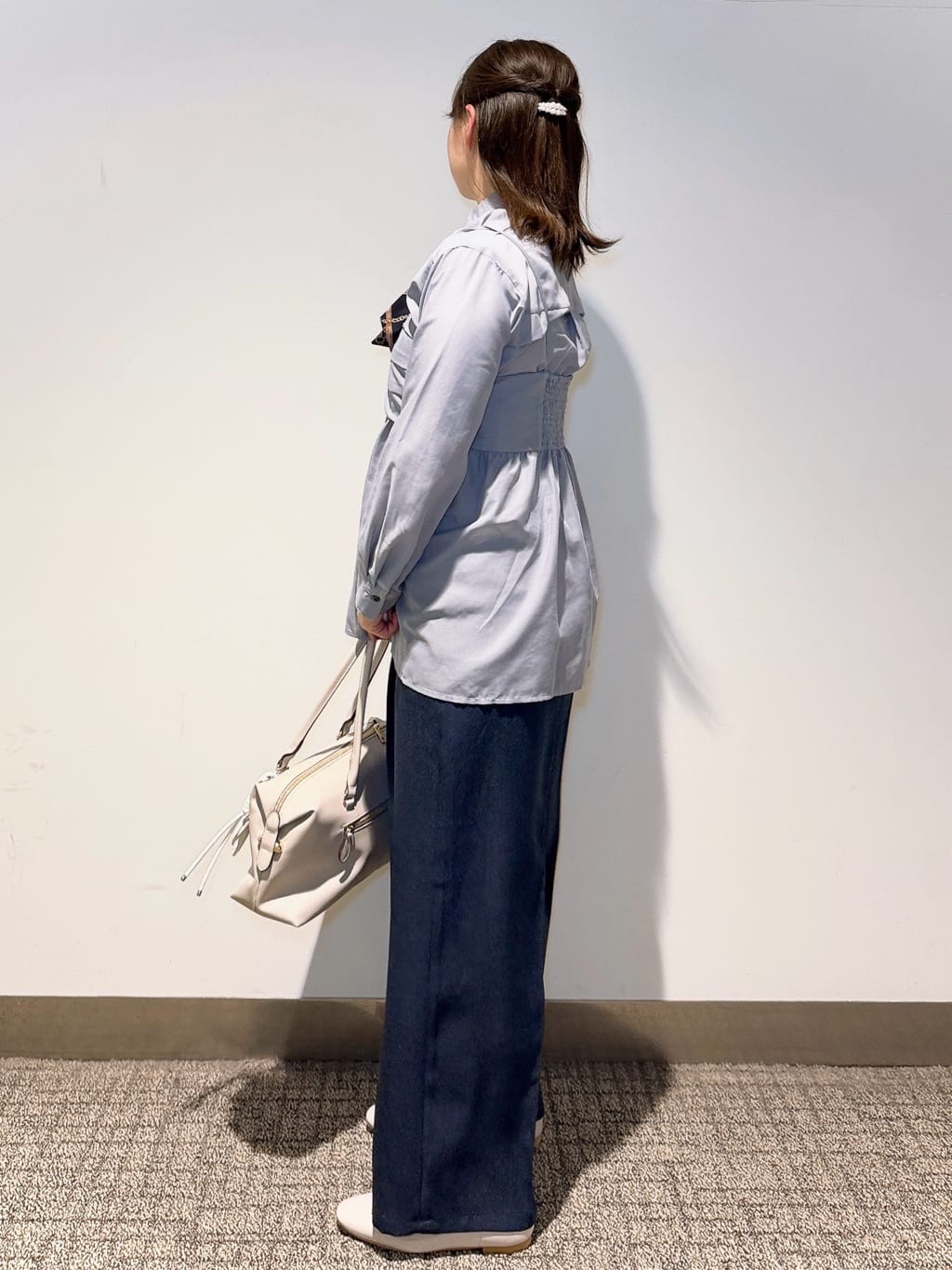 みーさんの「grove｜【2点SET】今どきシアーシャツ＆キャミセット」を使ったコーディネート