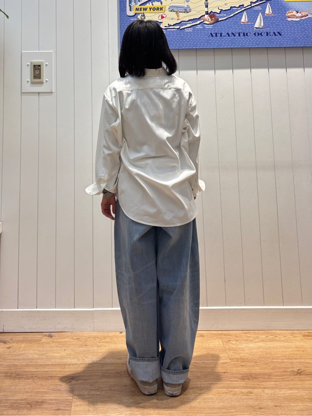 OKADAさんの「Dessin｜【ユニセックス/撥水】コットンライクカラーシャツ」を使ったコーディネート