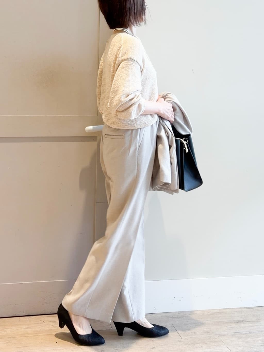 yamakoさんの「grove｜高評価！【カセット服】リネンライクソフトフレアパンツ」を使ったコーディネート