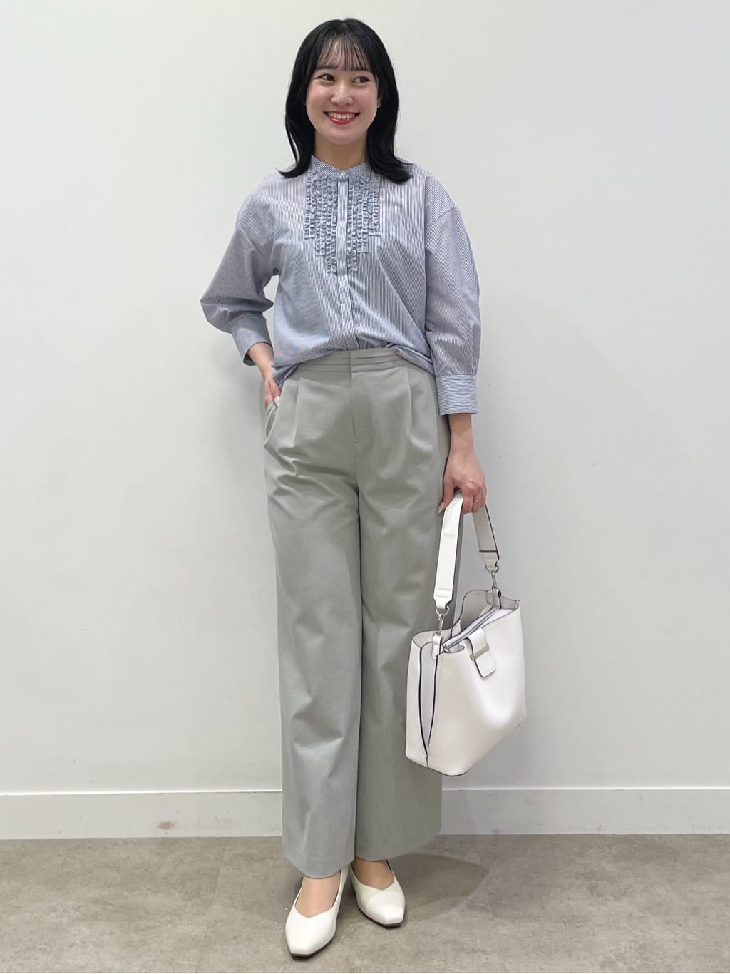 yukariさんの「Reflect｜【接触冷感】八分袖フロントフリルブラウス」を使ったコーディネート
