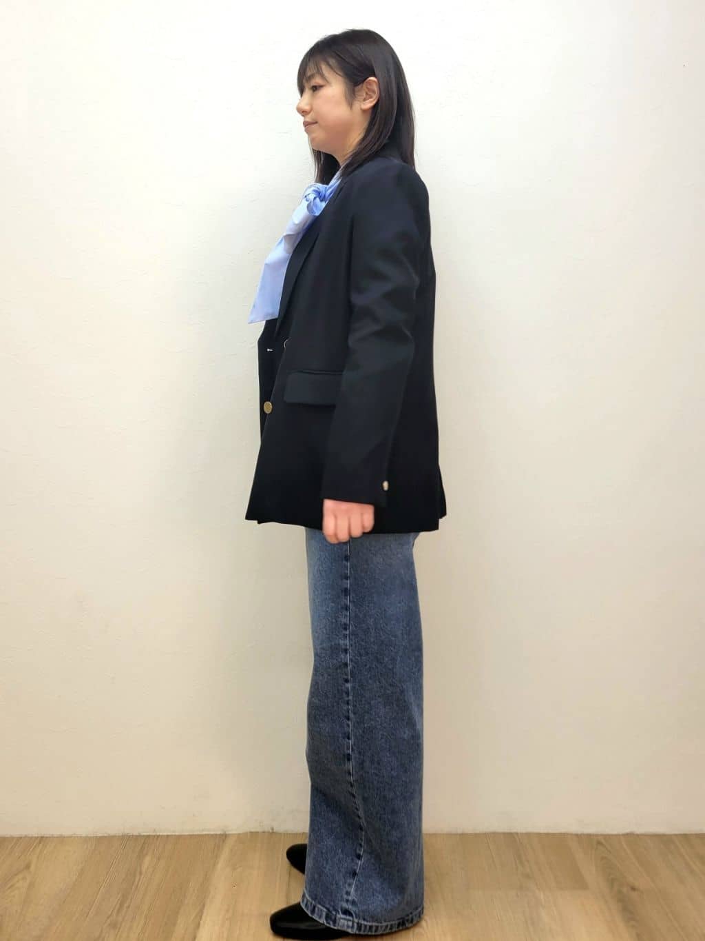 LISAさんの「OPAQUE.CLIP｜金ボタンダブルブレストテーラードジャケット／セットアップ対応【洗える】」を使ったコーディネート