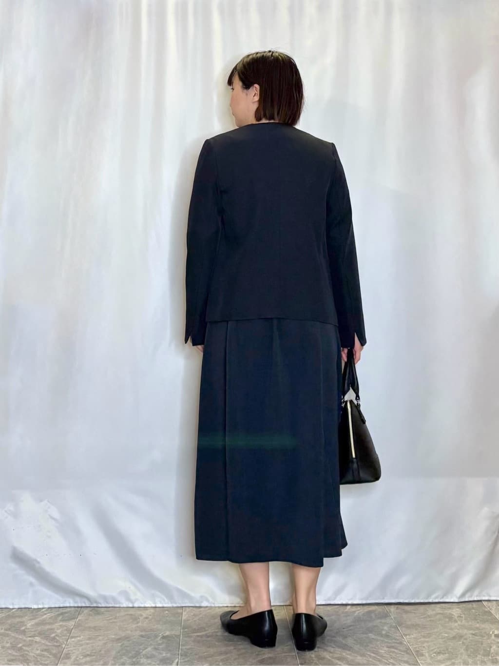 ネリさんの「SHOO･LA･RUE｜【洗濯機可/UV/SS-3L】すっきり好印象 ノーカラージャケット」を使ったコーディネート