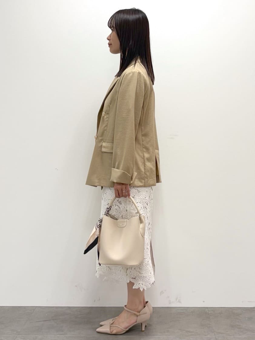 kozuさんの「index｜《再入荷》ダブルブレストテーラードジャケット【接触冷感／吸水速乾／イージーアイロン／防シワ／洗濯機O」を使ったコーディネート
