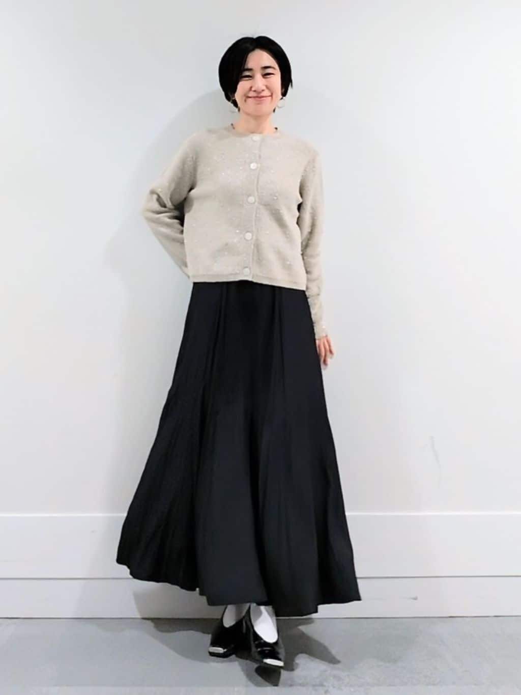 ミズタさんの「UNTITLED｜【定番人気/はっ水/洗える】タスランショートトレンチコート」を使ったコーディネート