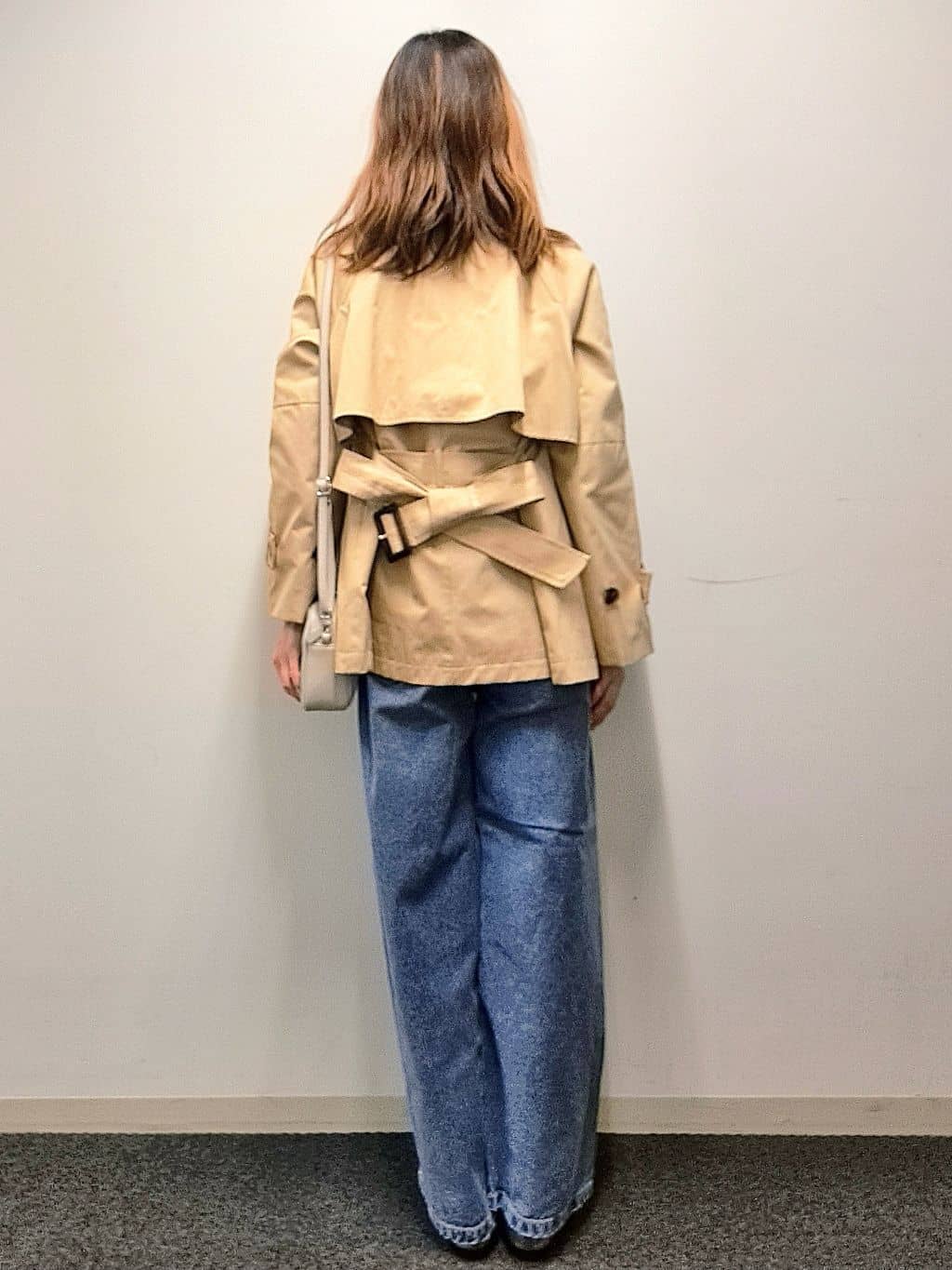 neneさんの「index｜ミドルトレンチコート【洗濯機OK】」を使ったコーディネート