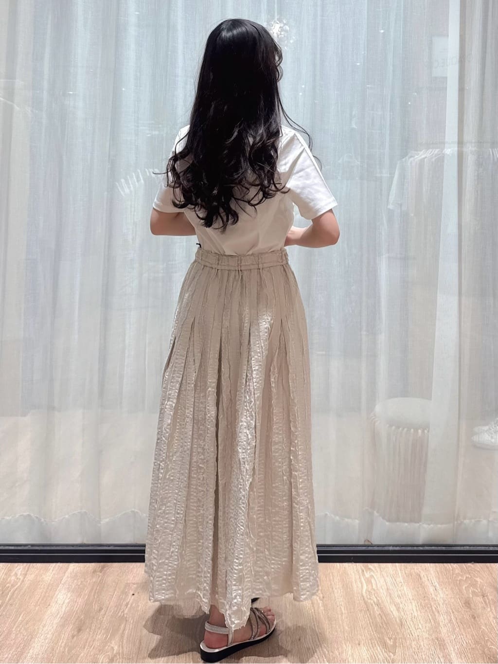 ぞうげさんの「OPAQUE.CLIP｜オーガニックコットン混ベーシックTシャツ【洗濯機OK】《SS～LL》」を使ったコーディネート
