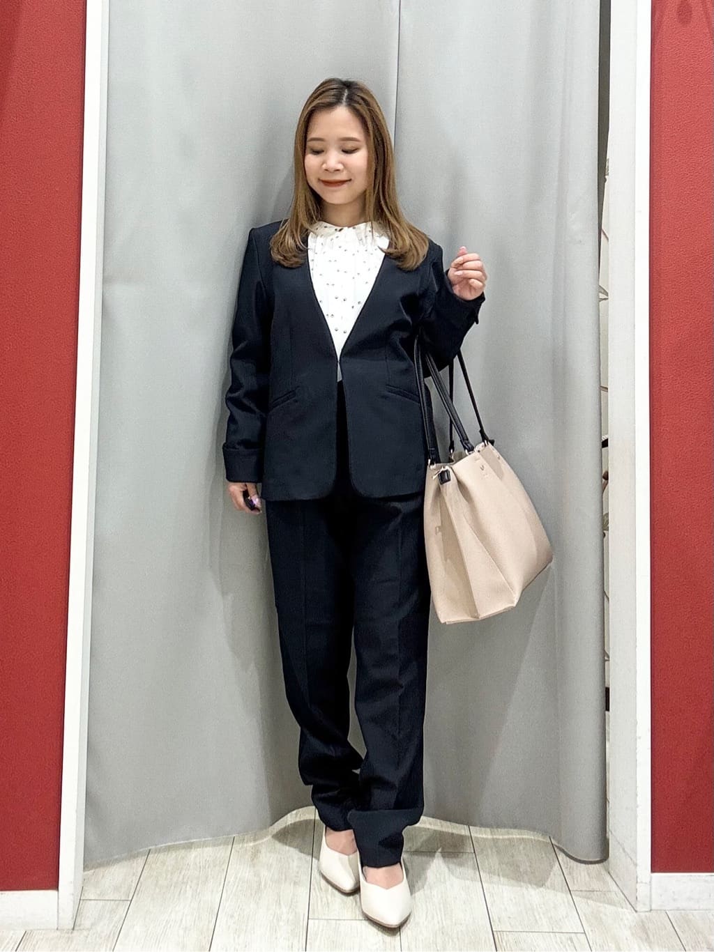 shioさんの「SHOO･LA･RUE｜【洗濯機可/UV/SS-3L】すっきり好印象 ノーカラージャケット」を使ったコーディネート