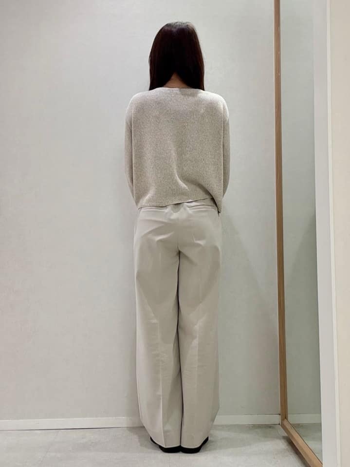 hitomiさんの「UNTITLED｜◆【洗える/光沢感】ファンシーヤーンニット」を使ったコーディネート