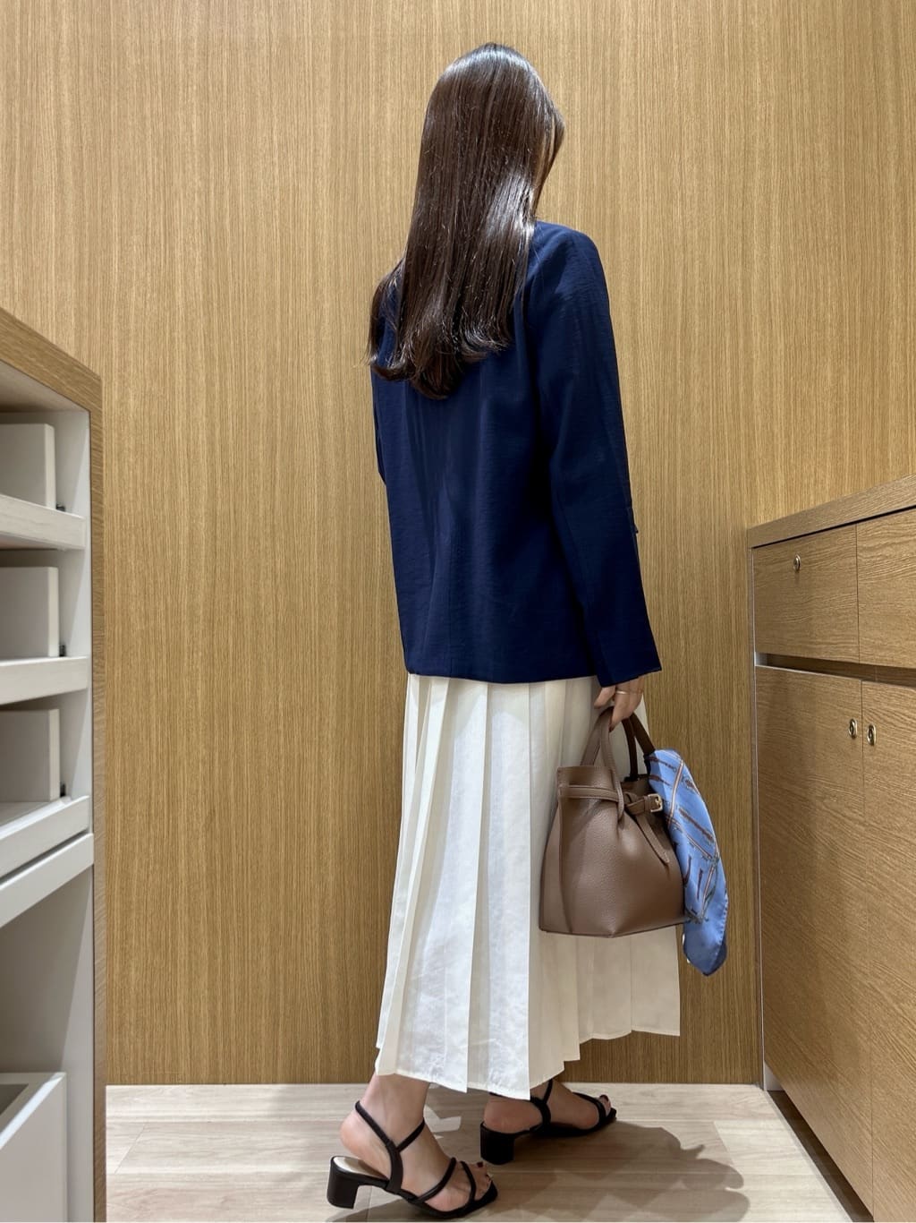 maiさんの「OPAQUE.CLIP｜シングルテーラードジャケット【洗える／裏地なし】」を使ったコーディネート