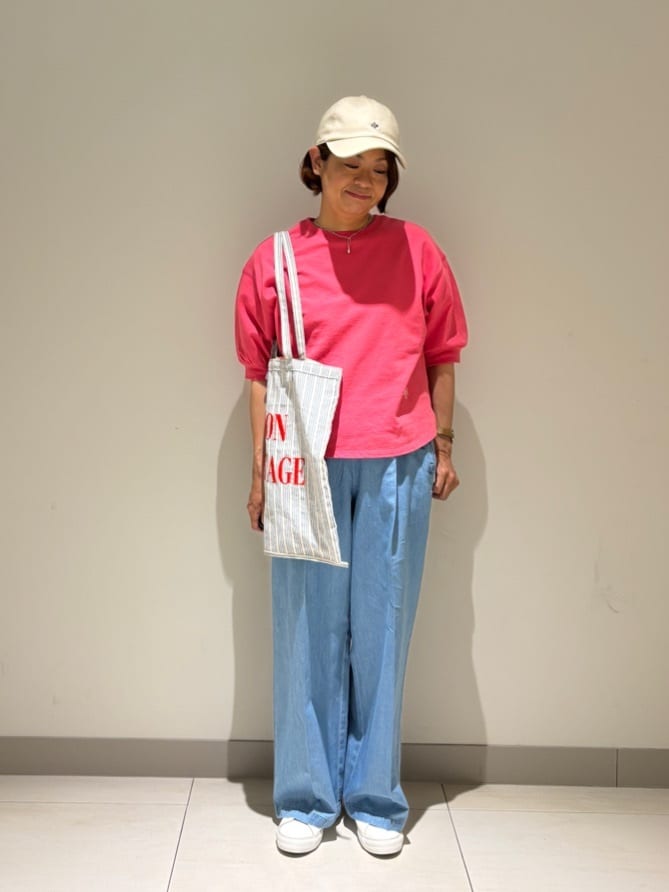 Haruさんの「Dessin｜【360度可愛い】バックヘンリーカットソー5分袖」を使ったコーディネート
