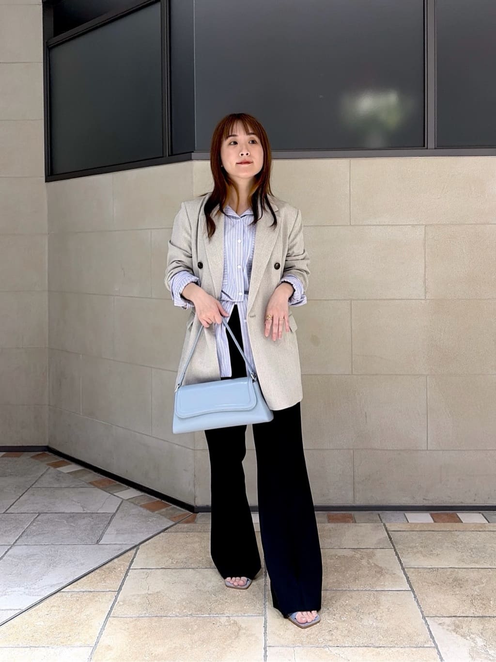 よねさんの「INDIVI｜ダブルブレストオーバージャケット」を使ったコーディネート