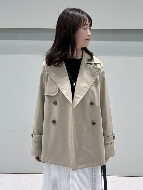 makiさんの「UNTITLED｜【洗える/ストレッチ性/フェミニン】ケープデザインブラウス」を使ったコーディネート