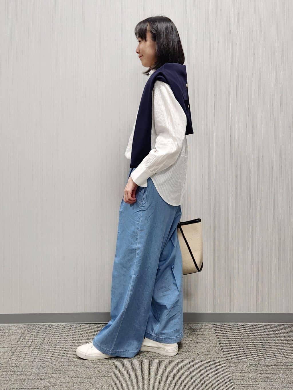 naraさんの「Dessin｜【洗える】フリルネックタックブラウス」を使ったコーディネート