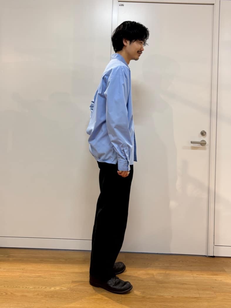 北浦歩大さんの「tk.TAKEO KIKUCHI｜【月間売上NO.1】7色展開選べるアソートブロードシャツ/防シワ/ウォッシャブル」を使ったコーディネート