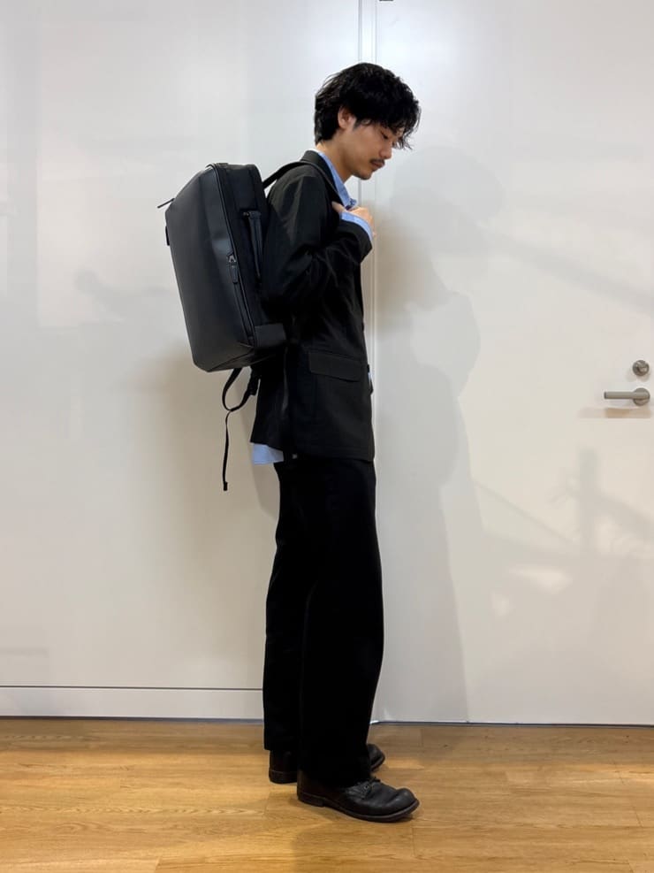 北浦歩大さんの「tk.TAKEO KIKUCHI｜【月間売上NO.1】7色展開選べるアソートブロードシャツ/防シワ/ウォッシャブル」を使ったコーディネート