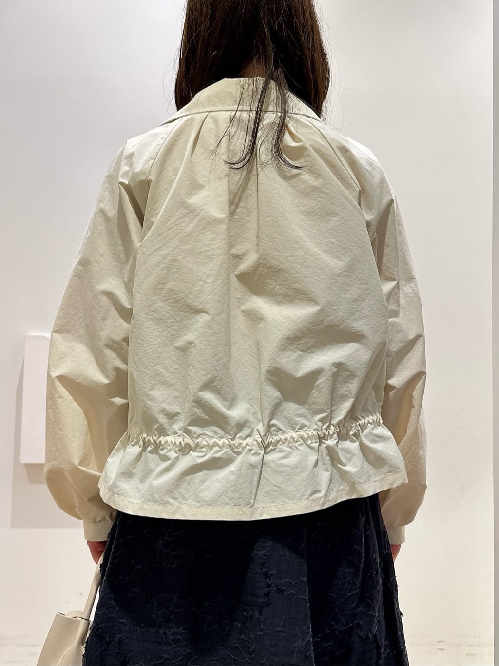 MOMOさんの「index｜スタンドカラーペプラムブルゾン【洗濯機OK】」を使ったコーディネート
