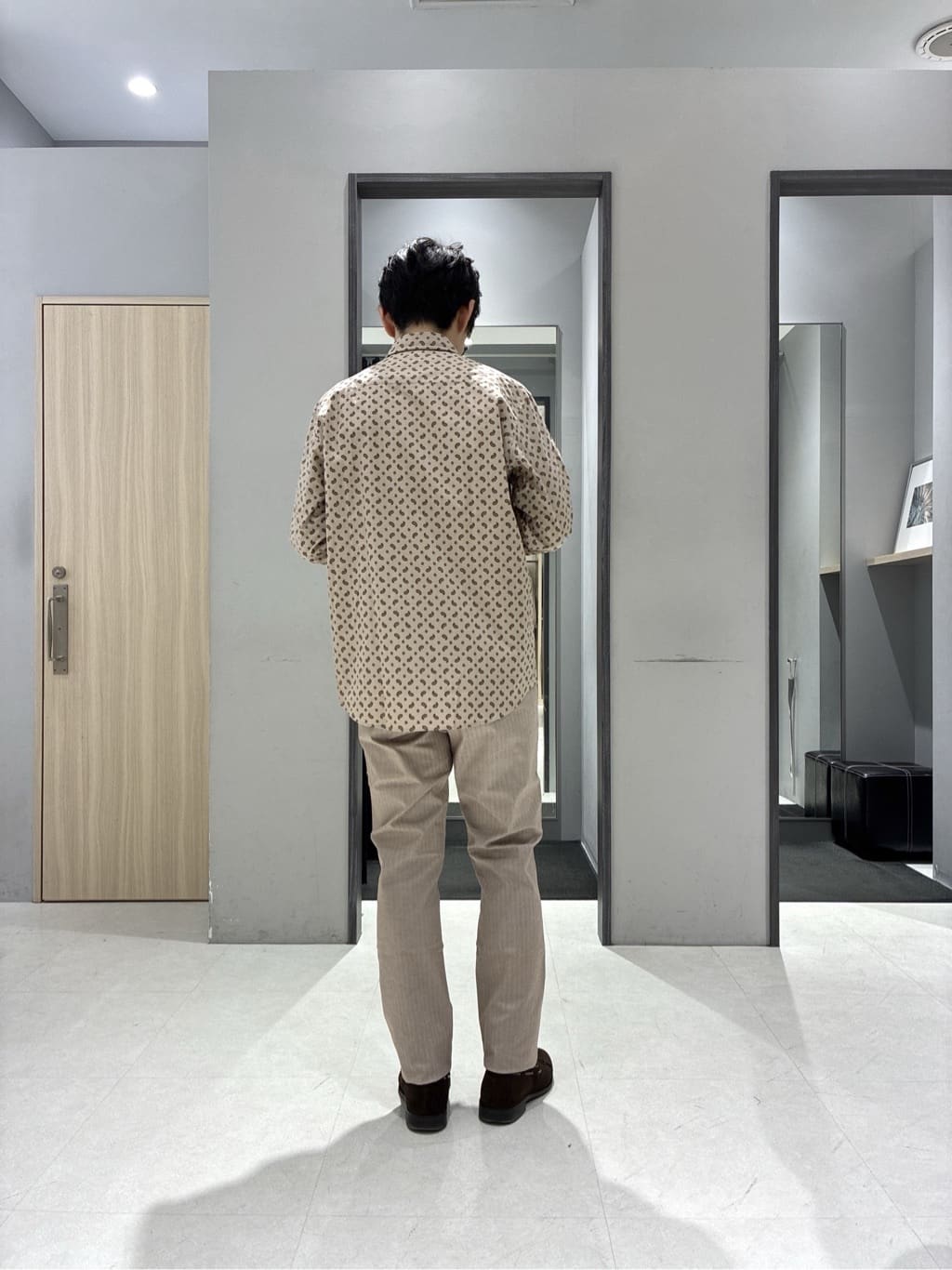 わいずみさんの「TAKEO KIKUCHI｜スタンドカラー ショート リブ ブルゾン」を使ったコーディネート