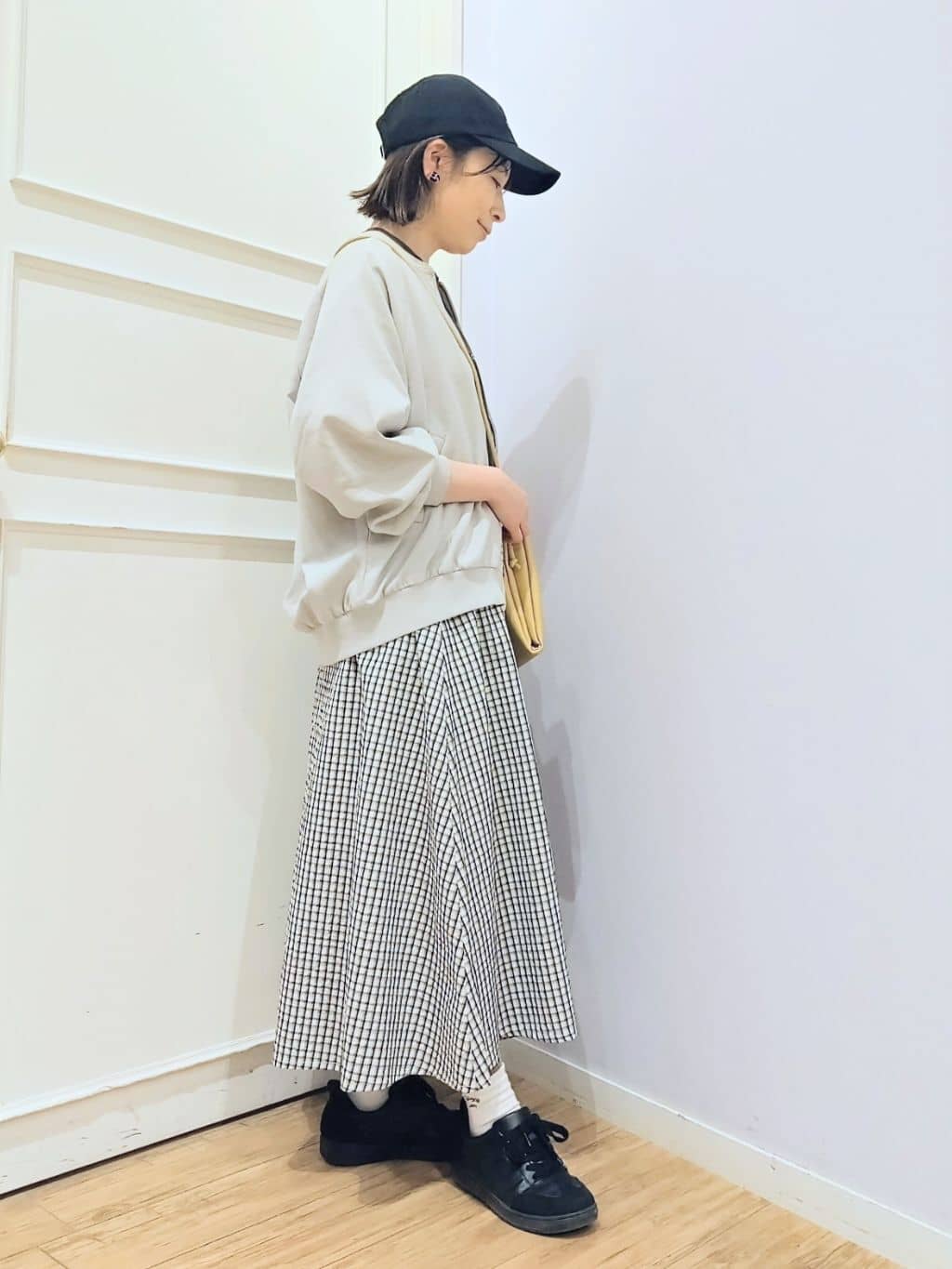 miomioさんの「SHOO･LA･RUE｜【洗濯機可/S-LL】さらっと快適　麻調ゆるリブブルゾン」を使ったコーディネート