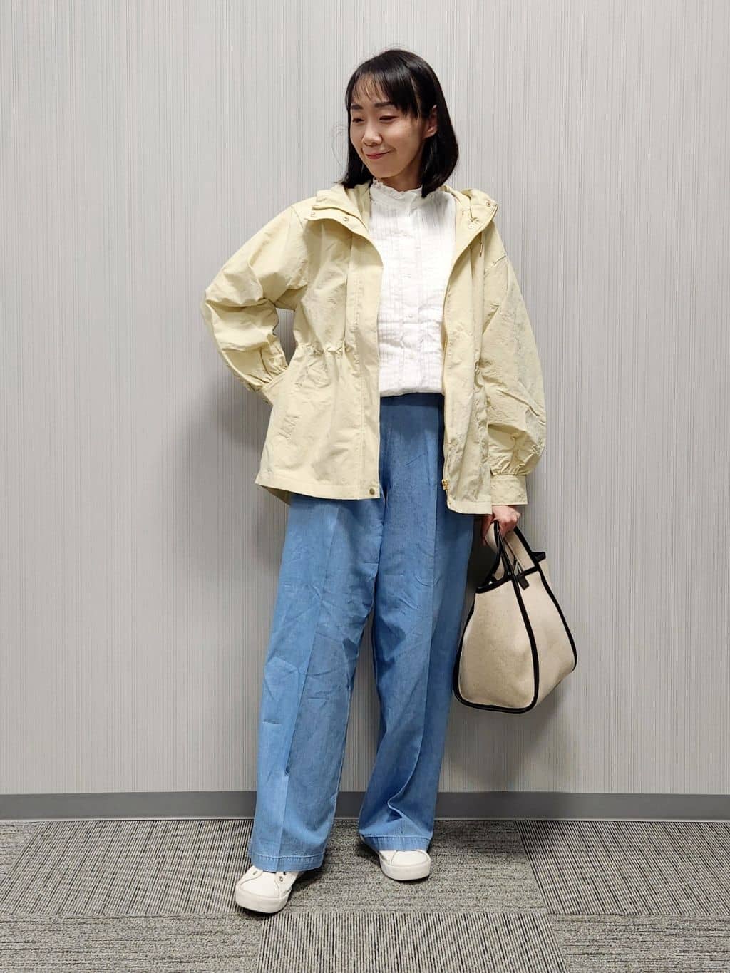 naraさんの「Dessin｜【撥水・洗える】フーデッドライトブルゾン」を使ったコーディネート