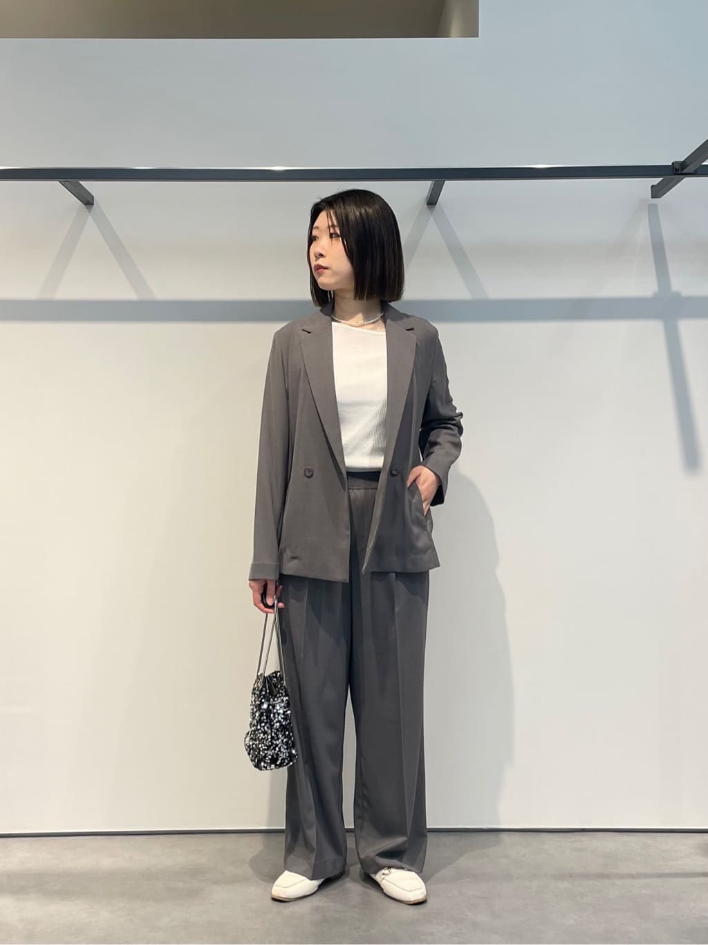 amiさんの「INDIVI｜Comfy SET UP｜ダブルブレストイージージャケット【セットアップ対応／通勤／カセット服／接触」を使ったコーディネート