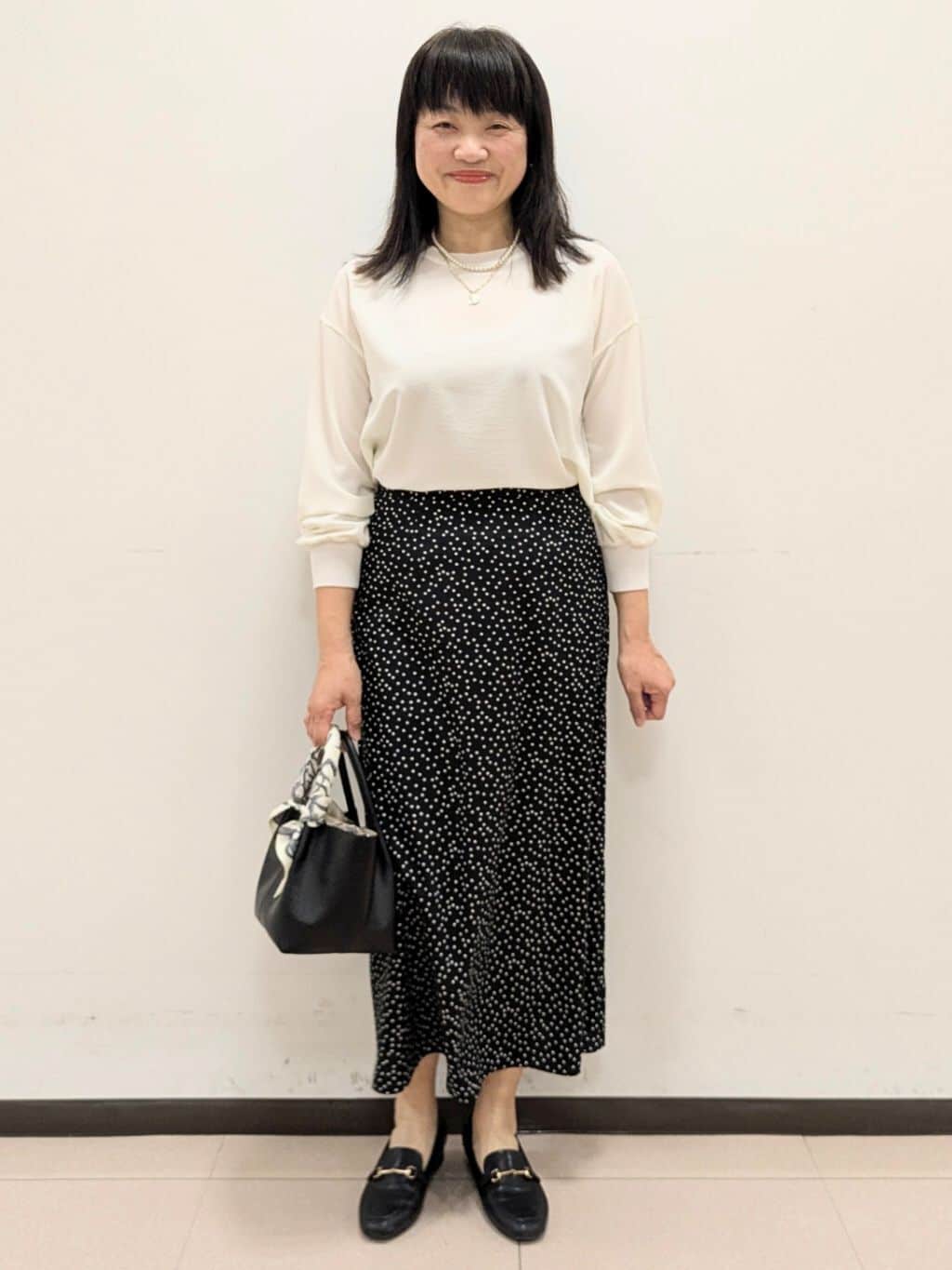 ともさんの「UNTITLED｜【Made In Japan】ガラスパールレイヤードネックレス」を使ったコーディネート