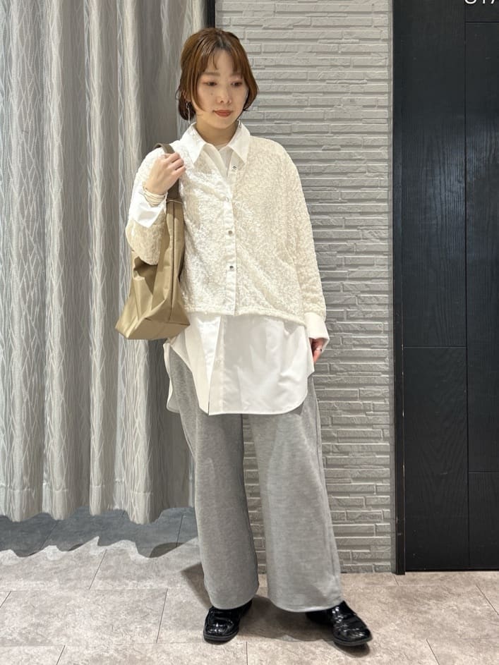 ga_riさんの「THE SHOP TK｜レースシャツトップス」を使ったコーディネート