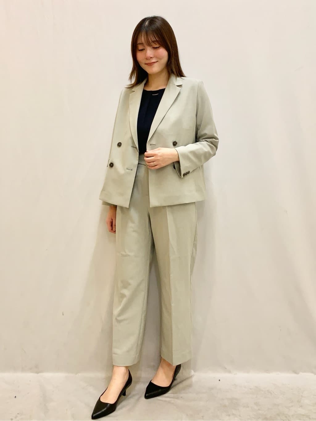 kasumiさんの「index｜ダブルブレストジャケット／セットアップ対応可【洗える／接触冷感／吸水速乾／防シワ／ストレッチ】」を使ったコーディネート