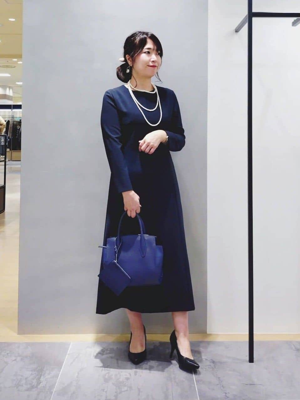 TOMOMIさんの「INDIVI｜【上品光沢／SETUP可能】スタイルUPワンピース」を使ったコーディネート