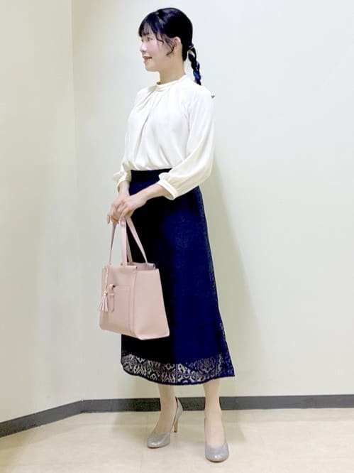  beni_gingerさんの「Reflect｜タックスタンドカラーブラウス」を使ったコーディネート