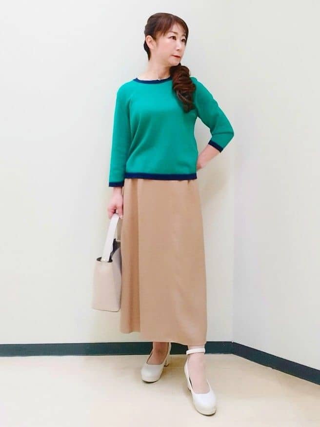 花さんの「Reflect｜【アンサンブル可】バイカラーカーディガン」を使ったコーディネート