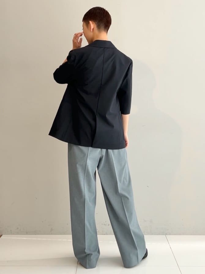 OCHIAIさんの「DRESSTERIOR｜【接触冷感/セットアップ可】 2WAYストレッチスリークオータージャケット」を使ったコーディネート