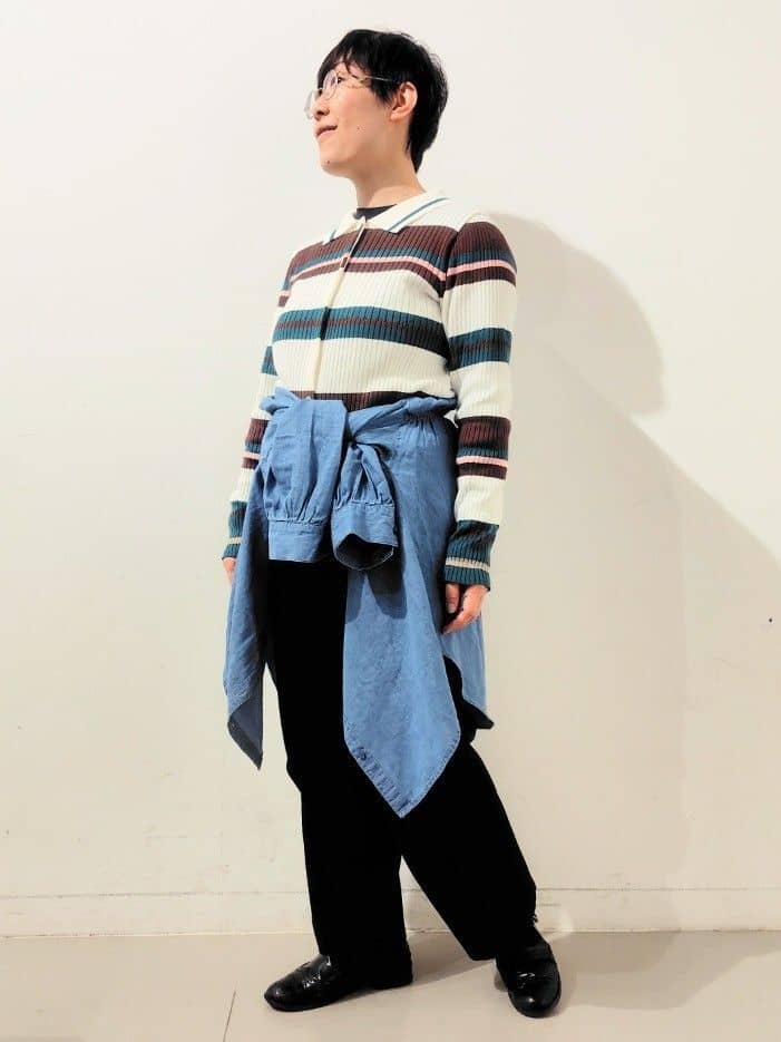 kodamaさんの「THE SHOP TK｜衿付マルチボーダーニット」を使ったコーディネート