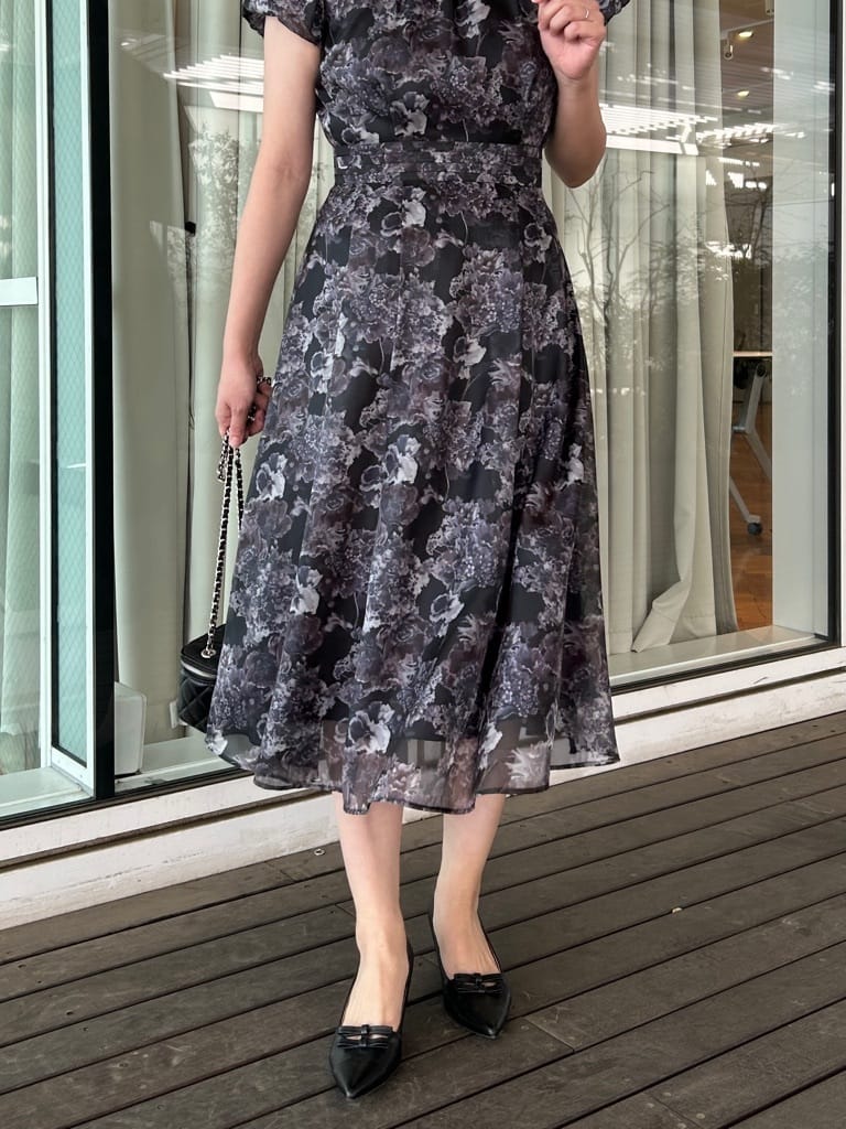 shinoさんの「Couture brooch｜【洗える・着映え】SPRING配色カーディガン」を使ったコーディネート