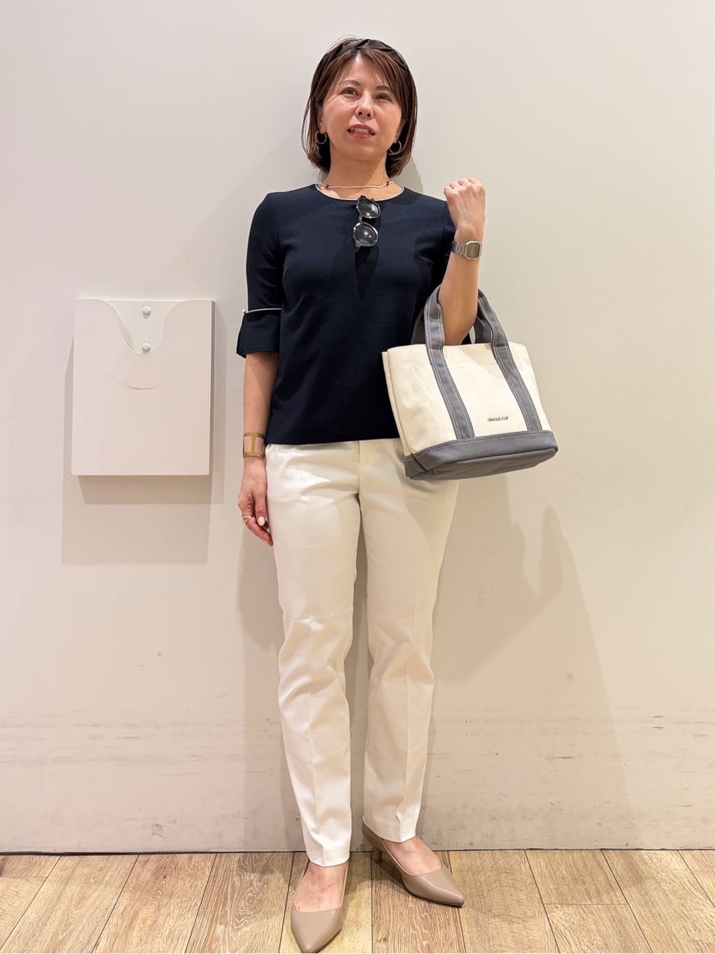 YUKOさんの「index｜【接触冷感／UVケア】フレアスリーブバイカラートップス《洗濯機OK》」を使ったコーディネート