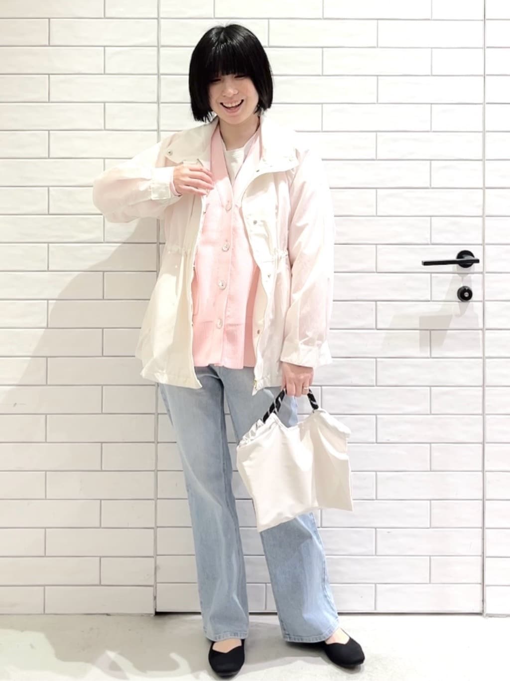 しおりさんの「OPAQUE.CLIP｜撥水スタンドZIPブルゾン【洗濯機OK／UVケア／花粉対応】」を使ったコーディネート