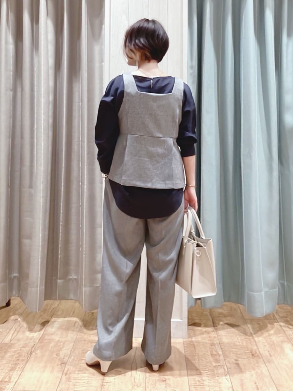 aaamiさんの「SHOO･LA･RUE｜【2点セット/S-LL】着回し力も抜群 着るだけで決まる大人上品セットアップ」を使ったコーディネート
