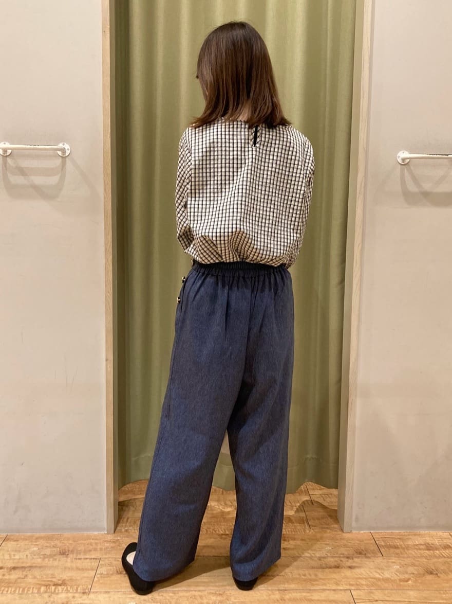 hashiさんの「SHOO･LA･RUE｜【セットアップ可/洗濯機可】上品チェックが好印象 ゆるさら6分袖ブラウス」を使ったコーディネート