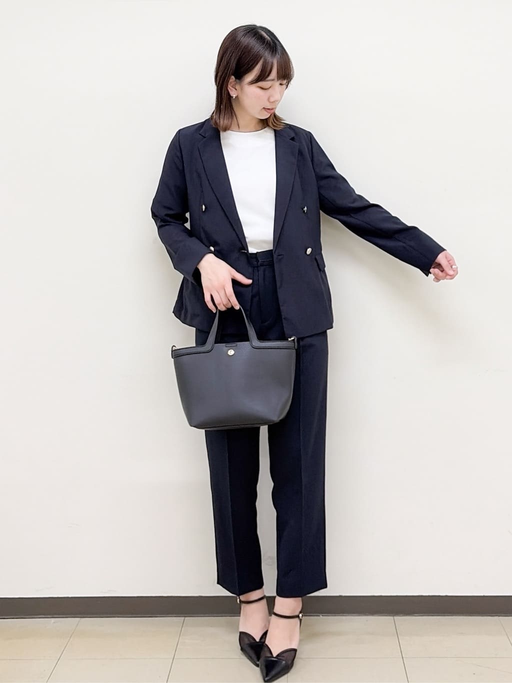 yurinaさんの「index｜《再入荷》ダブルブレストテーラードジャケット【接触冷感／吸水速乾／イージーアイロン／防シワ／洗濯機O」を使ったコーディネート