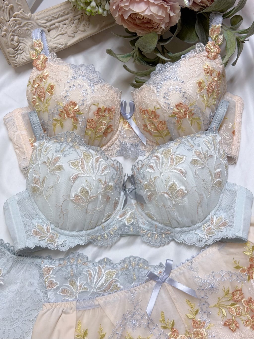 cocoさんの「Risa Magli｜リーゼル ブラジャー (D-F) ＜Side Shape（サイドシェイプ）＞」を使ったコーディネート