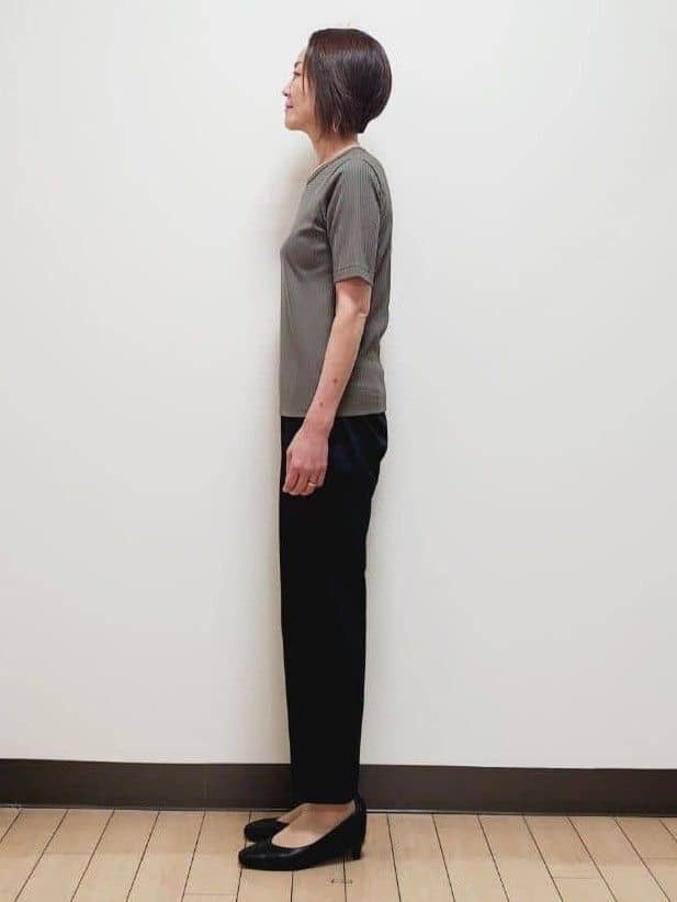 yuuさんの「Reflect｜【インナーにおすすめ◎】クルーネックストレッチリブトップス」を使ったコーディネート