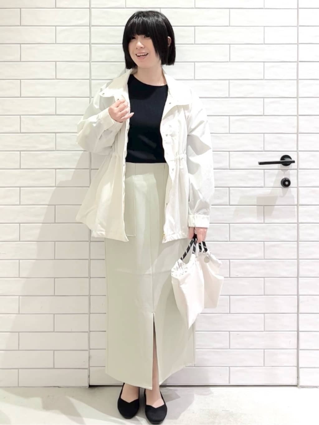 しおりさんの「OPAQUE.CLIP｜撥水スタンドZIPブルゾン【洗濯機OK／UVケア／花粉対応】」を使ったコーディネート