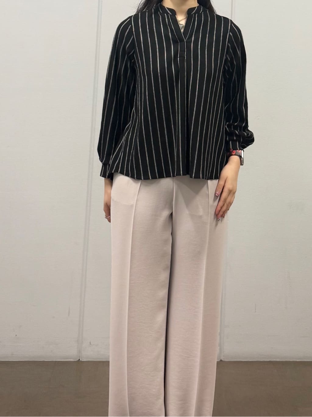 mizukiさんの「INDIVI｜【洗える／着心地楽ちん】ブラウス風ストライプカットソートップス」を使ったコーディネート