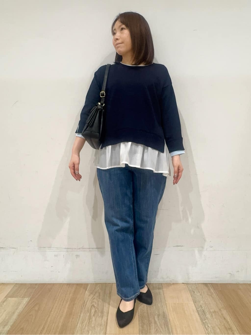 miさんの「grove｜【撥水／シルエット2WAY】羽織るだけでサマになる、スタンドネックテントラインコート」を使ったコーディネート